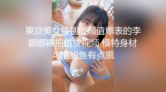 吃瓜猎奇：居家少妇喂奶，大方自然，奶子下垂，双胞胎，一边一个夸夸猛吃，散发着母爱的光辉！