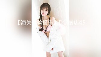 颜值御姐精彩演绎，全程露脸群P淫乱，AV级大作嘴里叼两根鸡巴下面还被舔逼，让几个小哥吃奶玩逼草嘴刺激