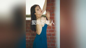 无人后继14牛仔短裙肉丝抄底