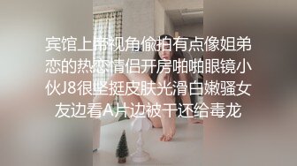 [MP4/ 544M] 灰发颜值小姐姐！被头套男爆操！后入撞击双女伺候，双腿肩上扛爆操，美女更喜欢被舔逼