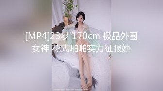 [黑白大战下]大黑棒子多姿势猛插菊花,叫声不断