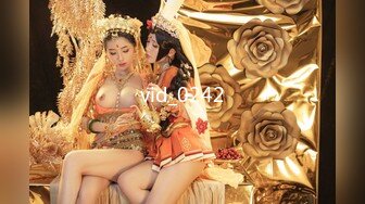 [MP4/ 2.05G] 极品尤物！F罩杯网红女神！性感情趣装一对豪乳，炮友卫生间爆操，假屌猛捅无毛骚穴