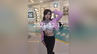 00年骨感瑜伽少妇??：太会玩了，25CM巨屌，淫水犹如瀑布，哗啦啦冲击天花板，真强！！！