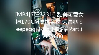 【边走边尿】TW烧婊子 橙子橙子 最新圣诞特辑 VIP福利，强烈推荐